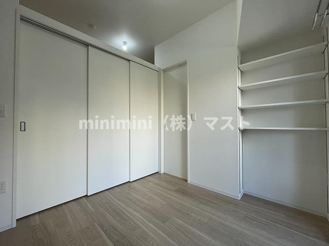 セレニテ難波ミラク参番館の洋室