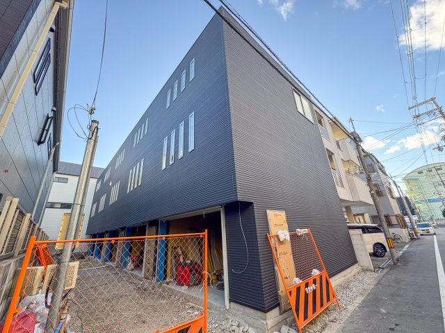 Le Ciel Garage Houseの外観