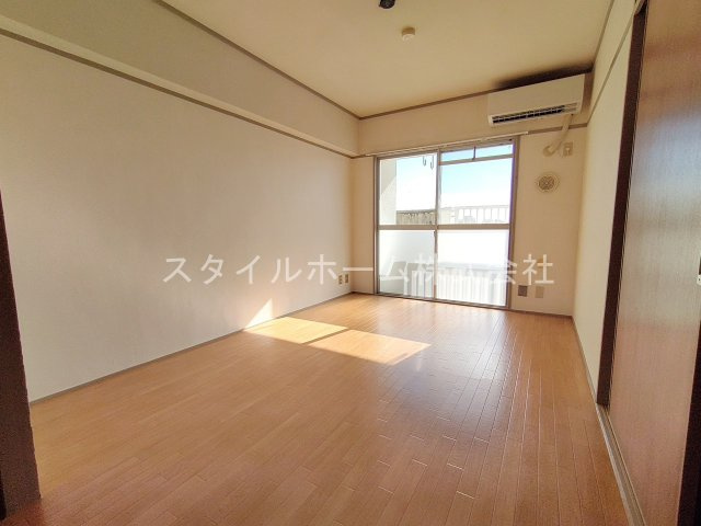 第５フクマルビルの内装