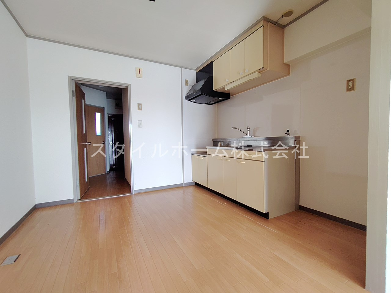 第５フクマルビルの居間・リビング