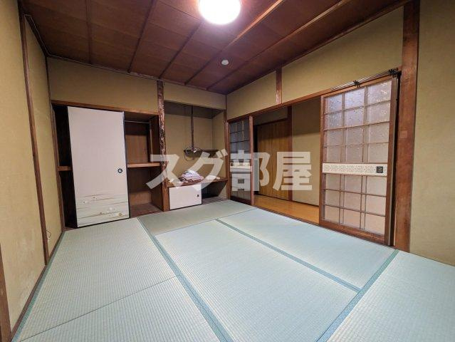 石井貸家の居間・リビング