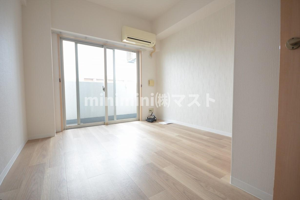 ウィンヒルズ難波南の居間・リビング