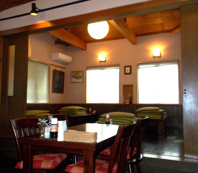 諏訪郡富士見町富士見　売店舗の内装