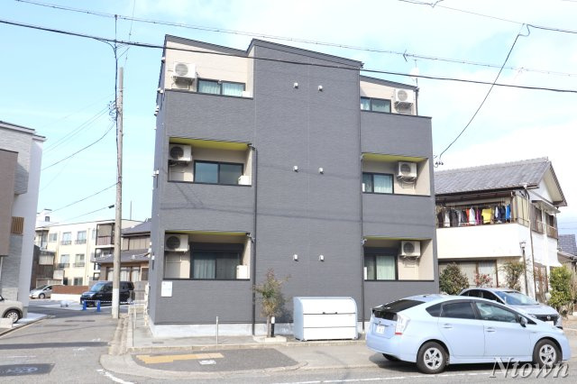 【外観】 | コンフォルテ烏森 | 落ち着いた雰囲気の外観です