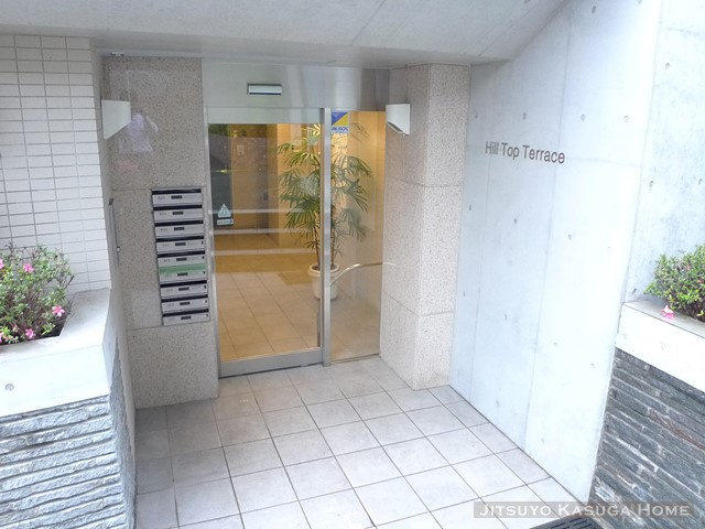 【エントランス】
