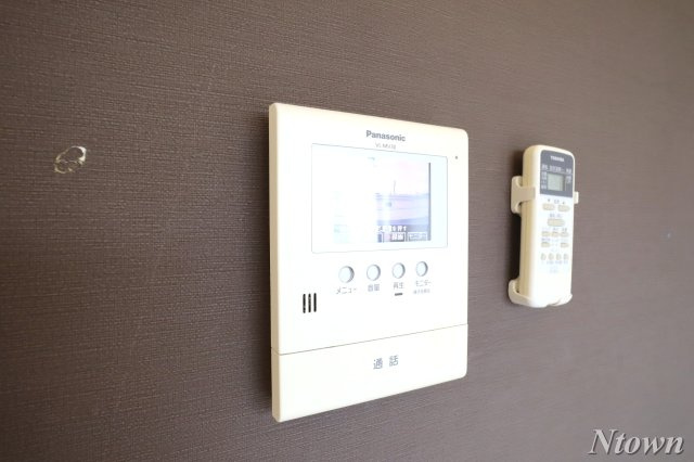 【セキュリティ】 | アーク本陣 | モニター付きインターホンです