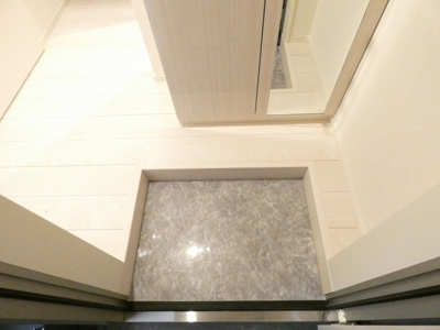 【玄関】 | アオトゥーレ尾頭橋