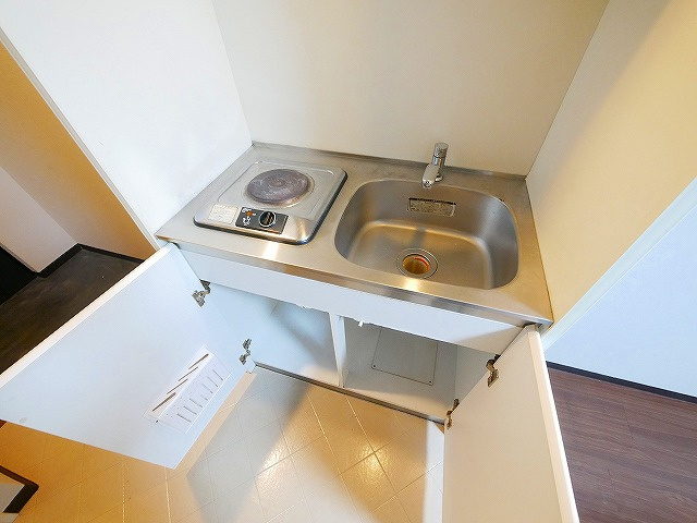 サクセスビルのキッチン