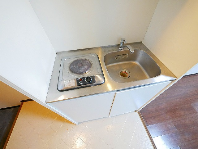 サクセスビルのキッチン