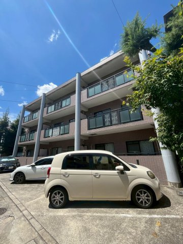 サン・ウエストパレス