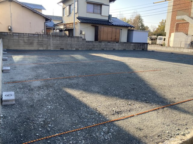 平田月極駐車場の外観