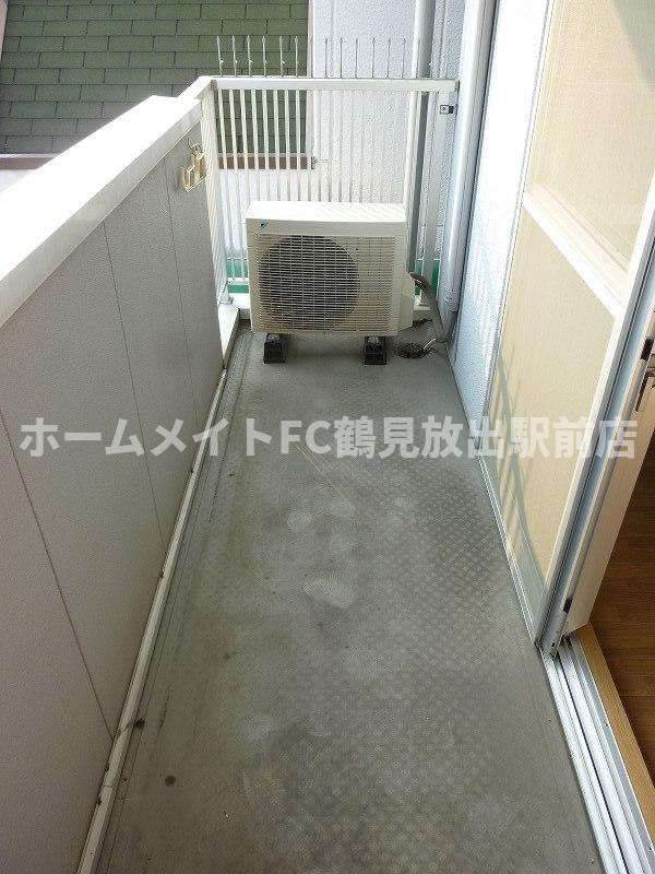 東大阪市徳庵本町の賃貸マンションのバルコニー