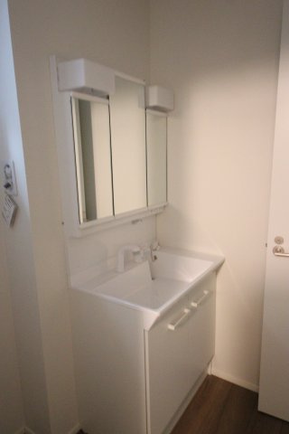 【独立洗面台】 | 《仲介手数料無料》桜区栄和３丁目4-10(2号棟)新築一戸建てリガーレ | 撮影日 2025年6月6日 16:50 曇り