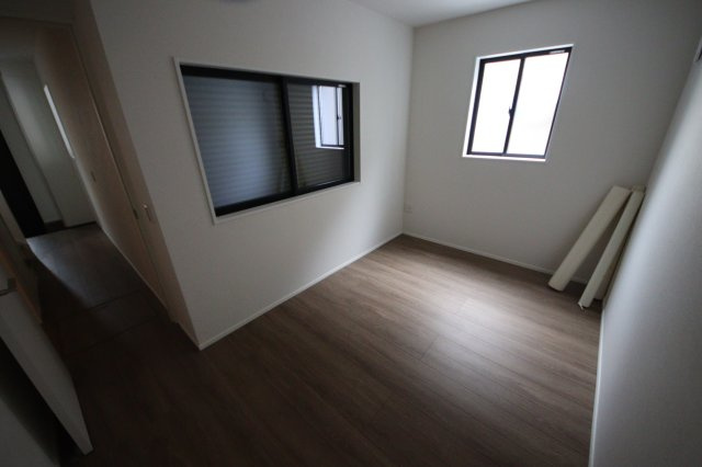 【洋室】 | 《仲介手数料無料》桜区栄和３丁目4-10(2号棟)新築一戸建てリガーレ | 撮影日 2025年6月6日 16:50 曇り