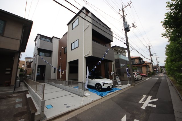 【外観】 | 《仲介手数料無料》桜区栄和３丁目4-10(2号棟)新築一戸建てリガーレ | 撮影日 2025年6月6日 16:50 曇り