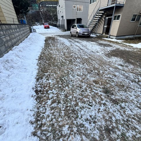 進藤アパート（奥）の庭