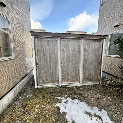 進藤アパート（奥）の庭