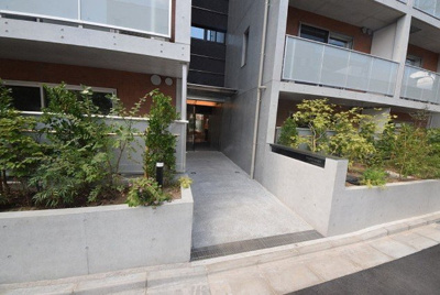 【エントランス】 | Maple Garden中野富士見町