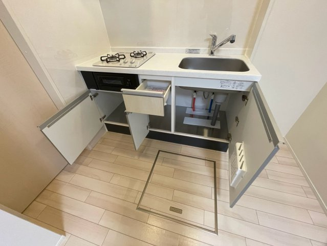 アルバ西岡本のキッチン