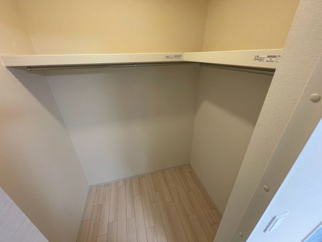 アルバ西岡本の収納