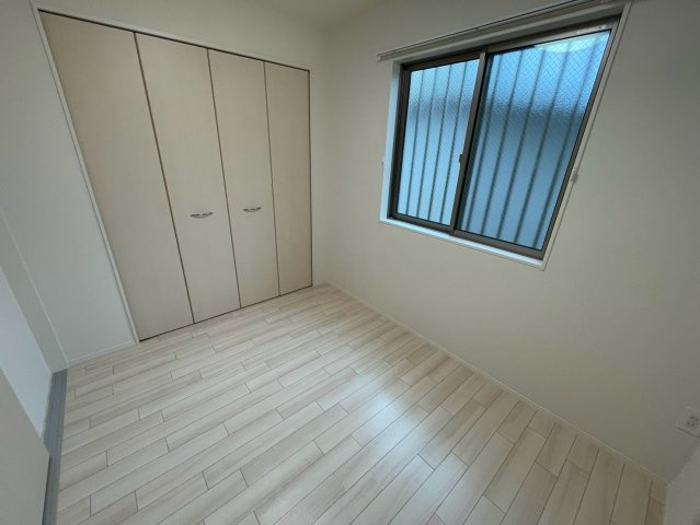 アルバ西岡本の居間・リビング