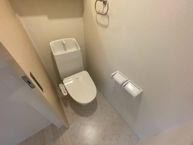 アルバ西岡本のトイレ