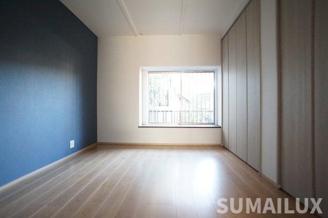 黒髪6丁目戸建の内装