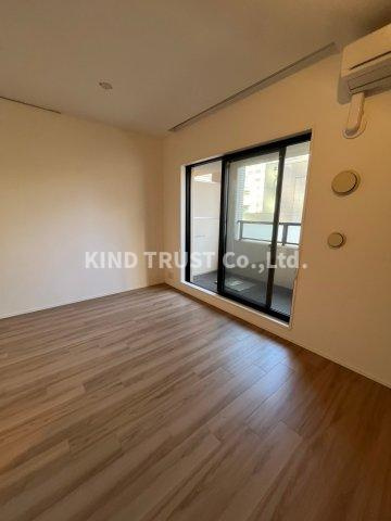 パークアクシス梅田の居間・リビング|こちらのリビングで趣味の時間をお楽しみください