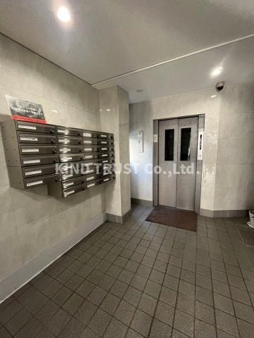 7レジデンスのロビー|建物の内部です