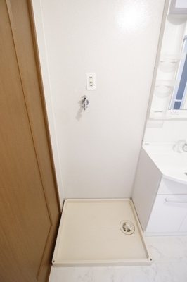 室内洗濯機置場