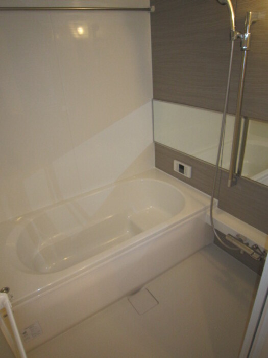 熊本市南区刈草３丁目のアパートの浴室