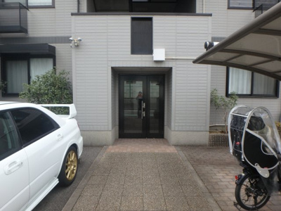 【エントランス】 | ルミエール甲東園Ⅱ | エントランスです
