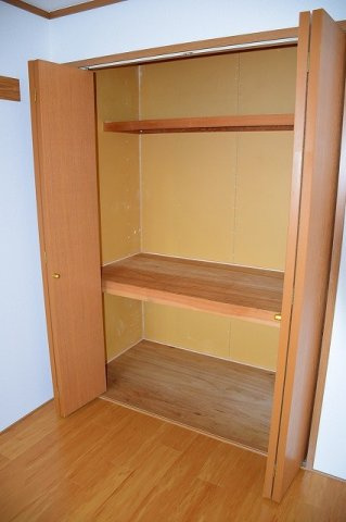 クレセント新町Ⅱの収納