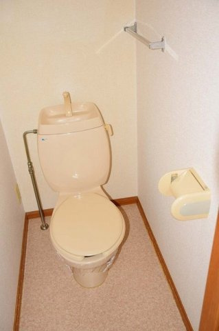 クレセント新町Ⅱのトイレ