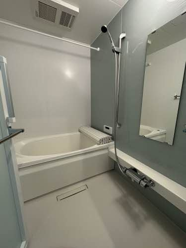 熊本市中央区出水３丁目の賃貸マンションの浴室
