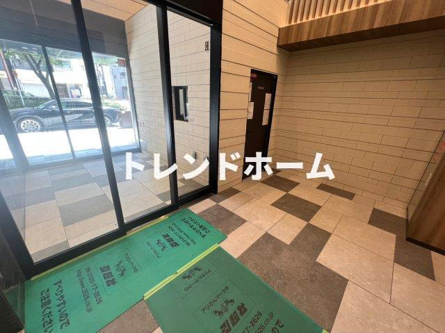 エスリード難波ザ・プレミアのエントランス|選べる家電プランあり！！