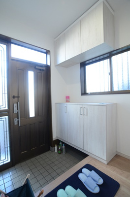 【玄関】 | 海老名市杉久保南３丁目　中古戸建て【仲介手数料無料】