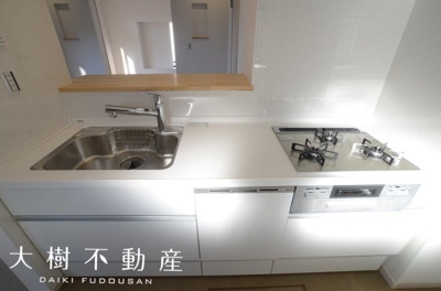 【キッチン】 | 海老名市杉久保南３丁目　中古戸建て【仲介手数料無料】