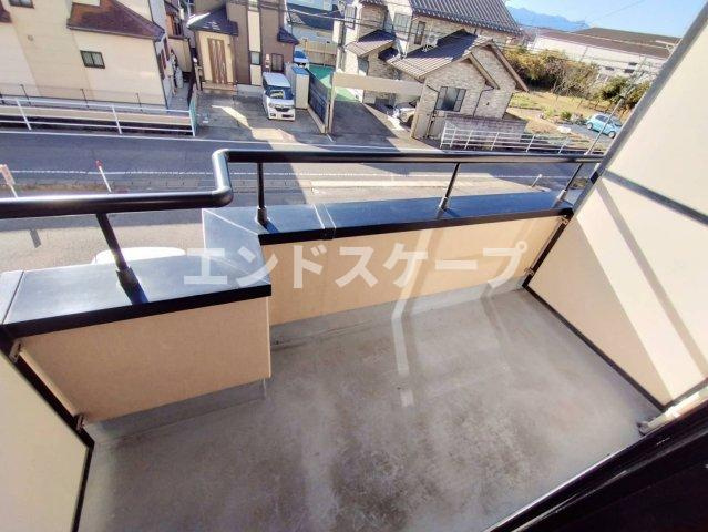 サンハピネスのバルコニー|高崎、前橋エリアのお部屋探しはエンドスケープまで！お客様の理想お聞かせ下さい♪