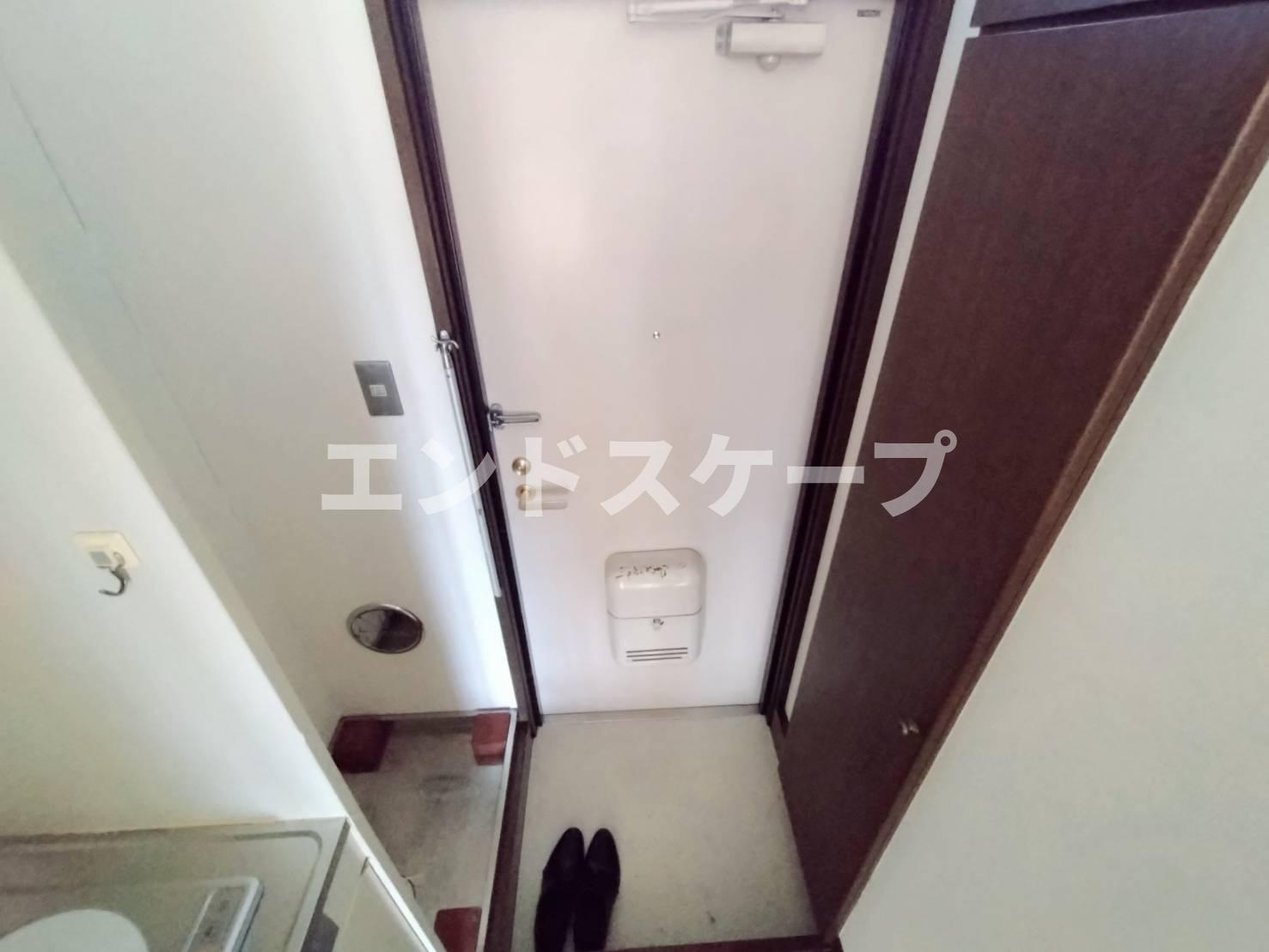 サンハピネスの玄関|高崎、前橋エリアのお部屋探しはエンドスケープまで！お客様の理想お聞かせ下さい♪