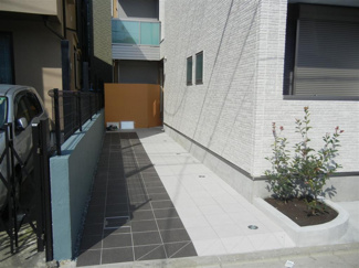 【エントランス】 | キャトルレーヴ