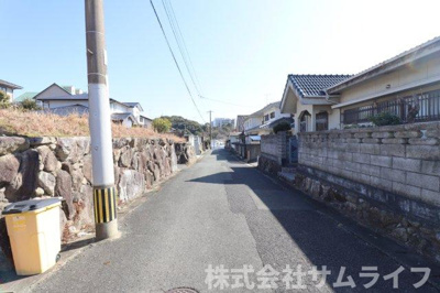 【前面道路含む現地写真】 | 伊岐須130坪売地