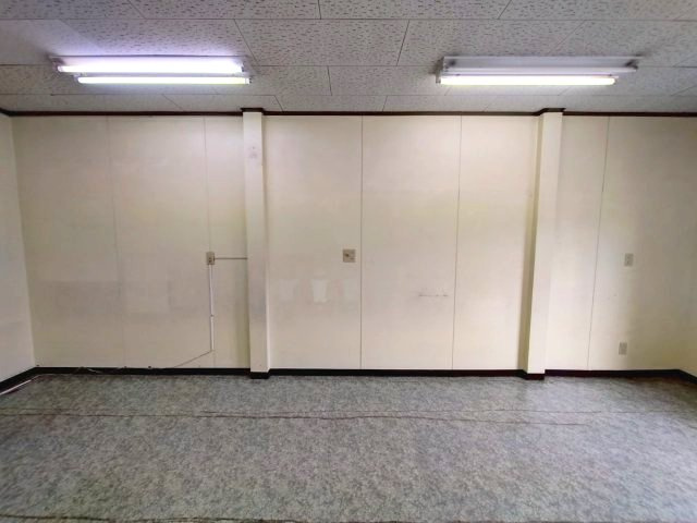 稲垣ビルの内装