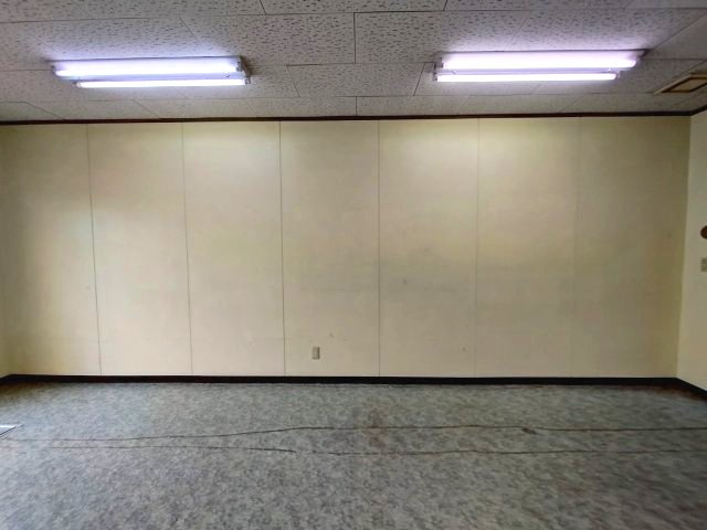 稲垣ビルの内装