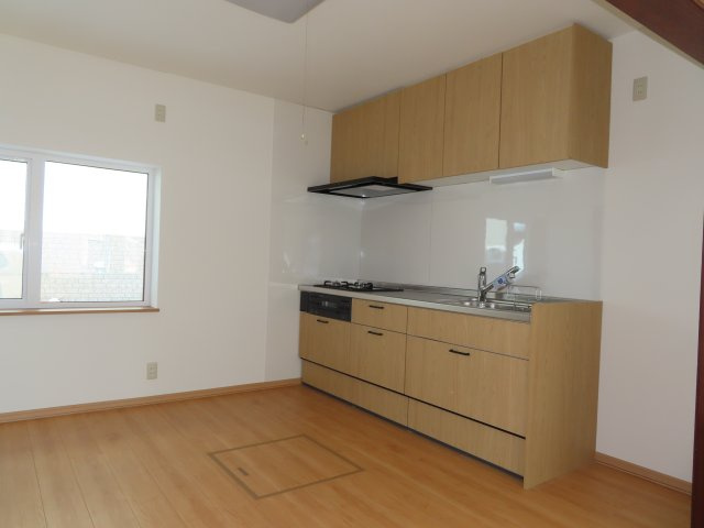 【キッチン】 | 北見市美山町西４丁目５０番地２０４ 平屋建中古売家