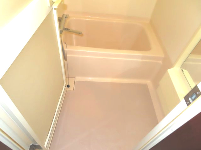 【浴室】 | 北見市美山町西４丁目５０番地２０４ 平屋建中古売家