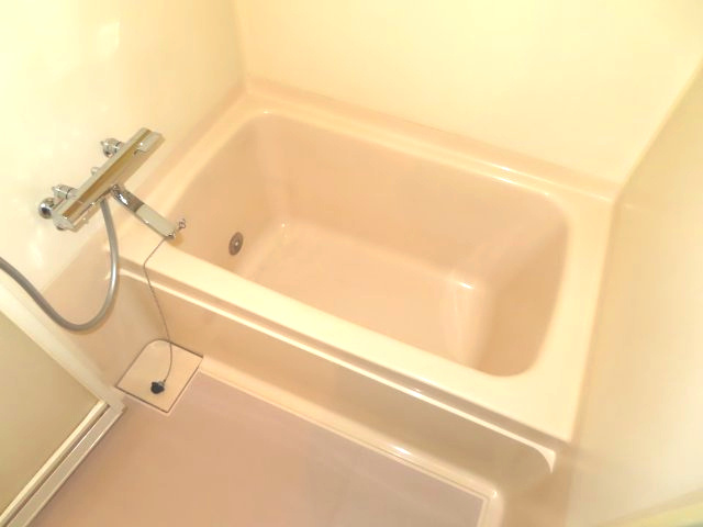 【浴室】 | 北見市美山町西４丁目５０番地２０４ 平屋建中古売家