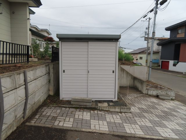 北見市美山町西４丁目５０番地２０４ 平屋建中古売家の収納|物置です。