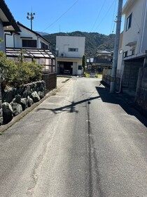 西条市福武甲の売地の前面道路含む現地写真