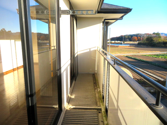 神川町大字新里　中古1200ｵｰﾅｰﾁｪﾝｼﾞ(売賃貸住宅）のバルコニー